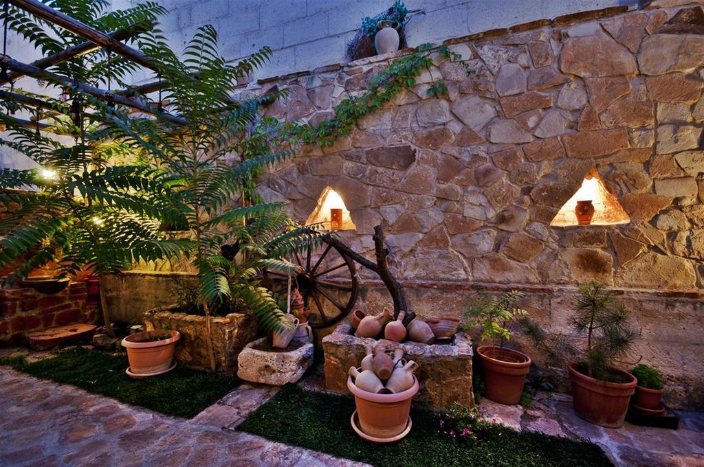 Adanos Konuk Evi Avanos Εξωτερικό φωτογραφία
