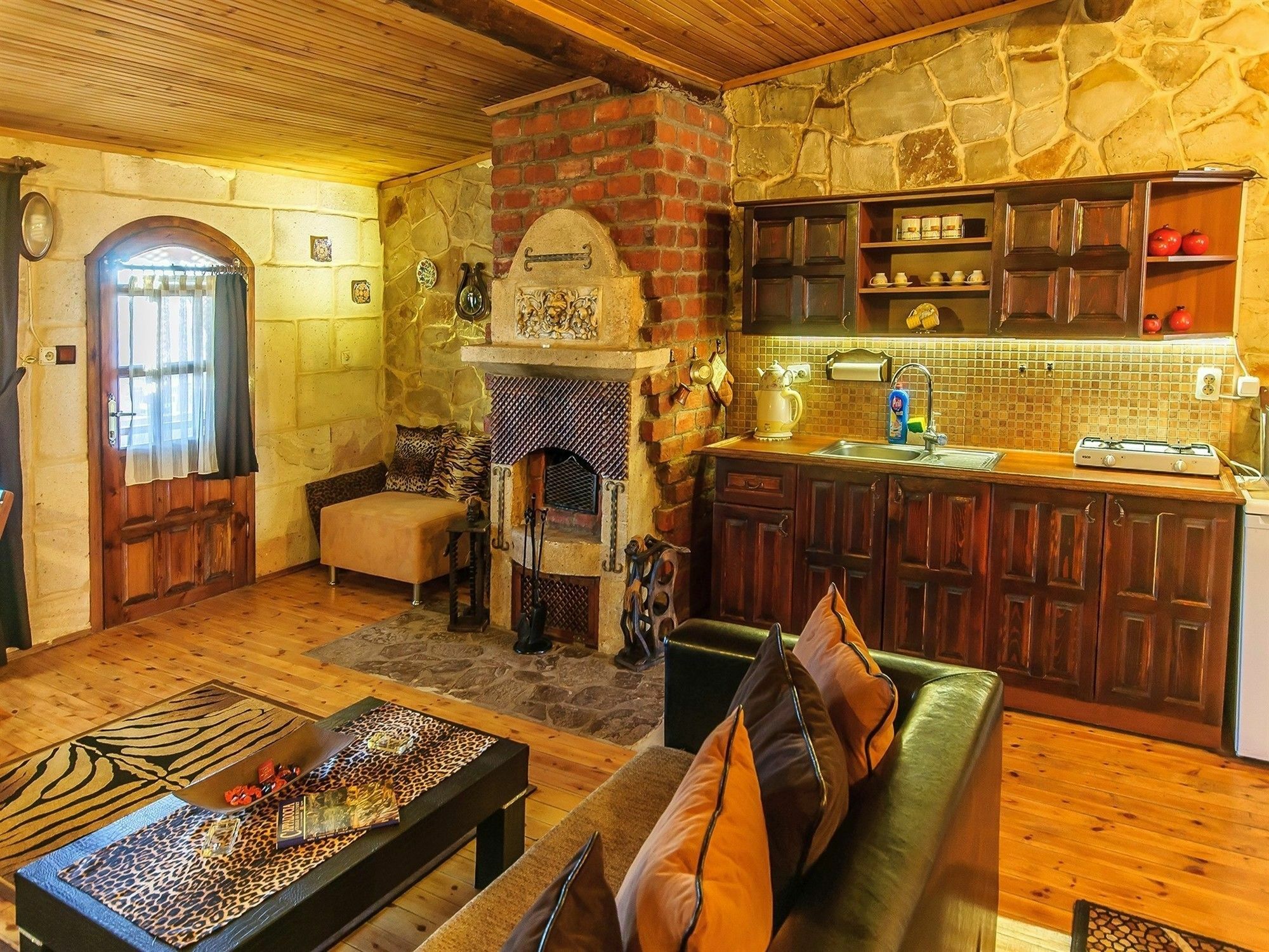 Adanos Konuk Evi Avanos Εξωτερικό φωτογραφία